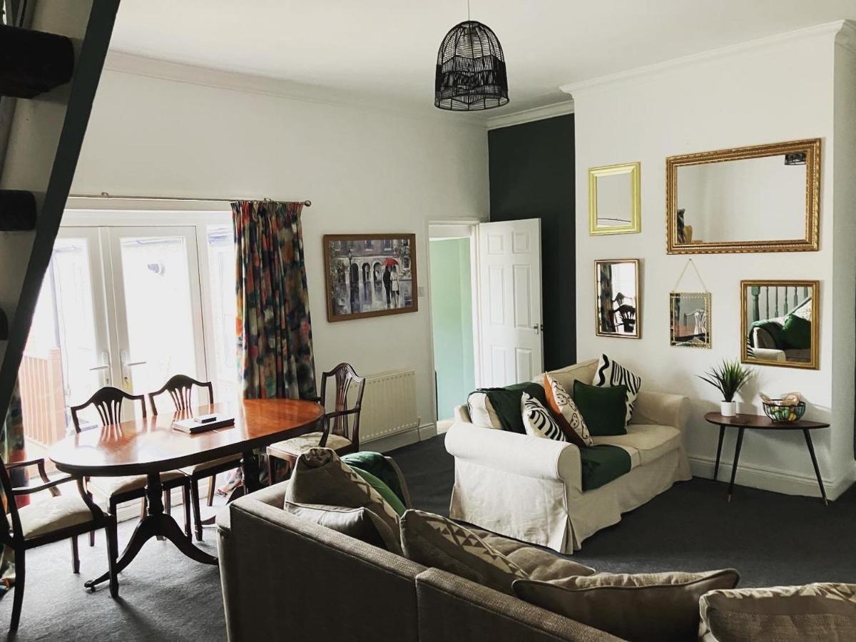 Rose Cottage - City Centre, Hospital Crownwork Studios, Nissan & Stadium Of Light Съндърланд Екстериор снимка